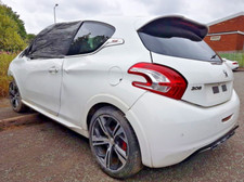 PEUGEOT 208 GTI 1.6 THP MANUAL