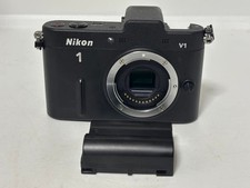 Nikon 1 V1 Mirrorless Camera