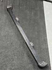 FRONT BUMPER WITH END CAPS AND bolts FOR LANDROVER DEFENDER in need of repair
