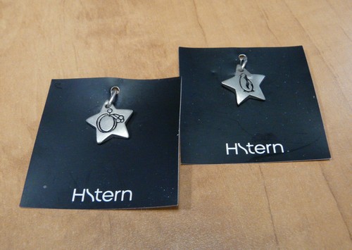 Stern penguin and bolo - h,
