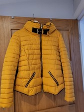 Zara Women's Mustard Puffer Jacket Size L  with Concealed Hood  GC