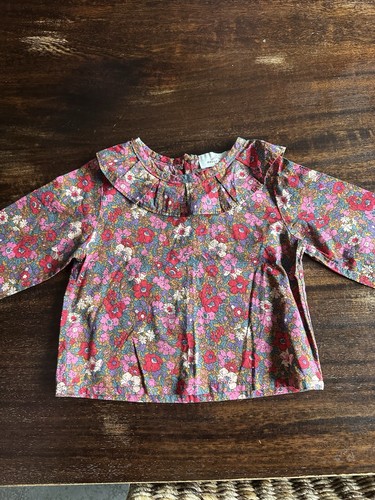 Dolly wears blouse 18 - wears, 12-18