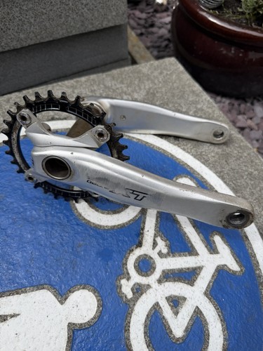 Shimano 175mm cranks 32t - 175mm,