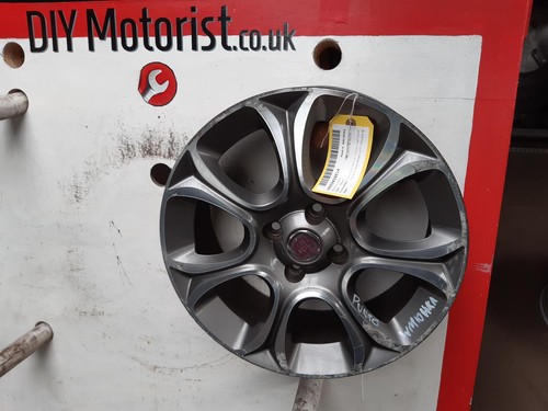 Fiat punto evo wheel - fiat,