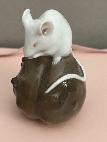 Royal copenhagen porcelain - royal,