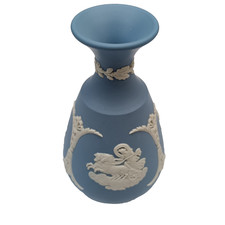 Vintage Wedgewood Blue Jasperware Neo-Classical Scenes Bud Vase 12cm England L1