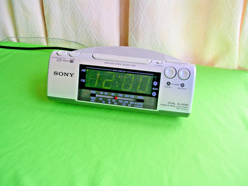 Sony icf c470l dream - sony,