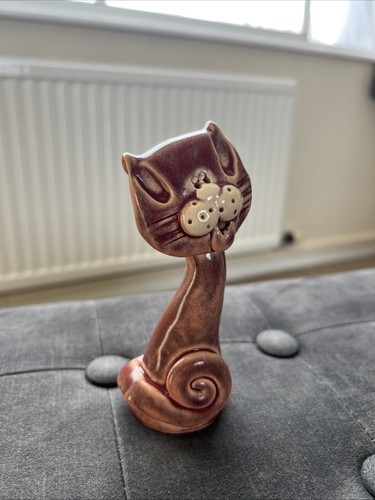 Ceramic cat figurine - ceramic,