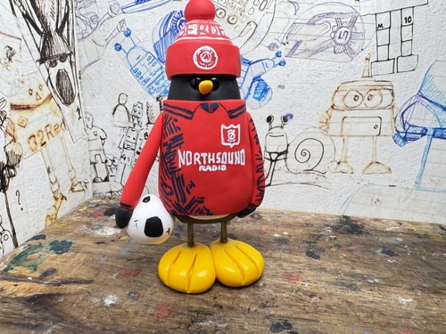 Aberdeen penguin with - aberdeen,