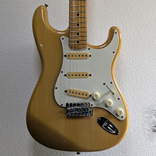 Fender japan stratocaster st72 - japan,