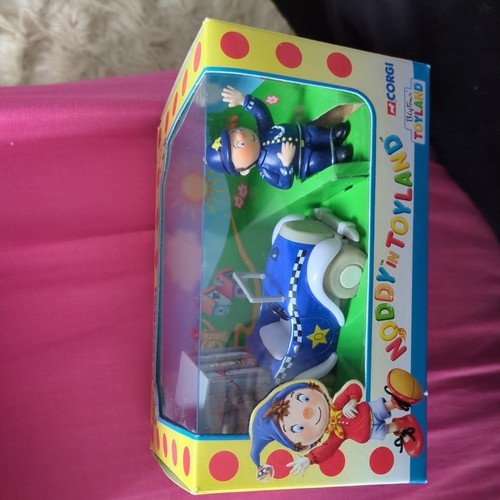 Corgi noddy toyland pc - noddy, in