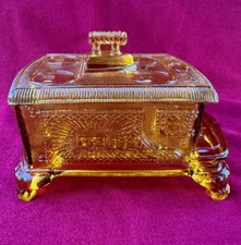 Vintage DAISY & BUTTON Pressed