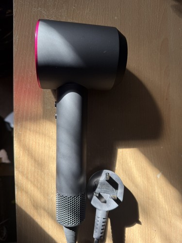 Dyson supersonic hair dryer - supersonic,