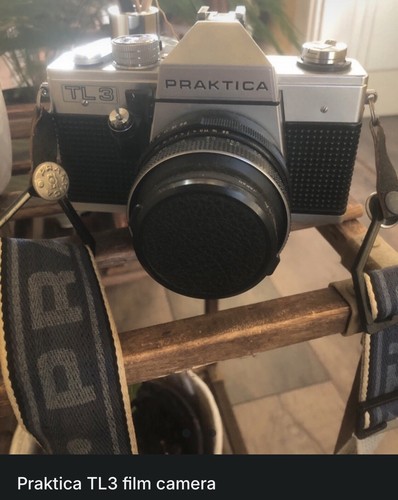Praktica film camera - film,