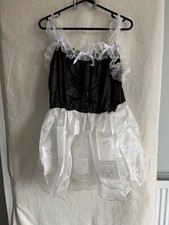 Lacey Sleeveless Maids Dress