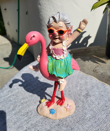 Garden gnome hula grandma lady - garden,