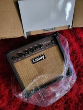 Laney LA Series LA15C Acoustic Guitar Combo Amp