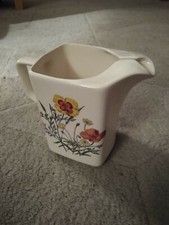 Pretty Wade Water Jug Flower