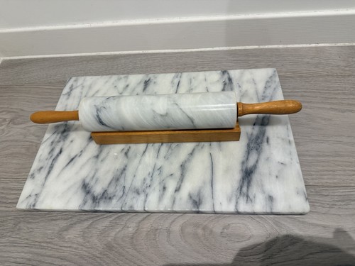 Marble rolling pin wooden - on,
