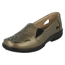 Ladies Easy B Wide Fit Old Gold Shoes: HEDGE (Factory seconds)