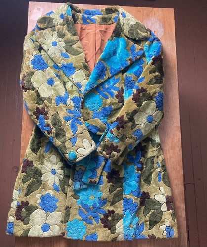 True vintage 60s tapestry wrap - tapestry,