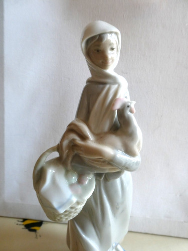 Lladro figurine preowned great - preowned,