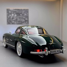 HOT NEW 1:24 Mercedes-Benz