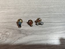 3 X RUPERT THE BEAR - Police - Vintage - PIN BADGE