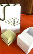 Van Cleef Package Valvet Ring