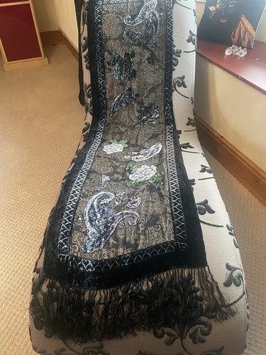 Shawl
