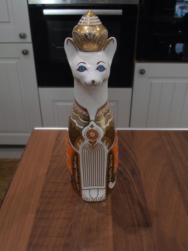 Royal crown derby cat - royal,