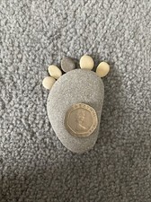 Baby Foot small flat beach pebbles sea stones rounded 20 smooth pebbles
