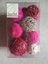 DECO BALL - RED, BEIGE & CREAM