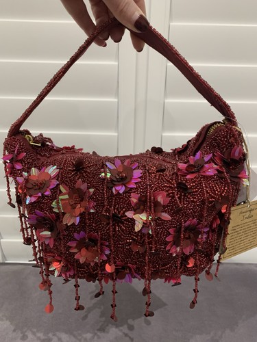 Mirasol red beaded floral - beaded, grab