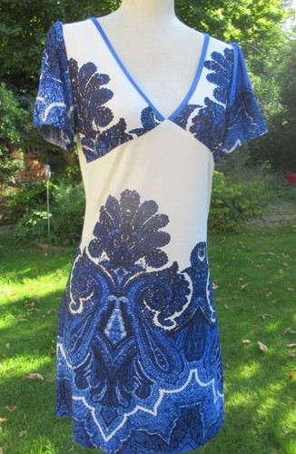 Retro floral patterned - , &