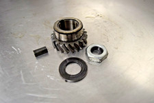 1973-75 Yamaha RD250B primary