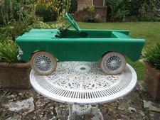 VINTAGE TRIANG METAL PEDAL CAR 1950's IN WORKING ORDER FOR DISPLAY OR TO USE