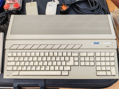 Atari stfm 520 2x joystick - atari,