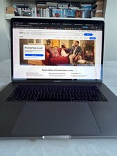 MacBook Pro 15" (2018) | 2.2GHz 6-Core i7 | 16GB RAM | 256GB SSD | Space Grey