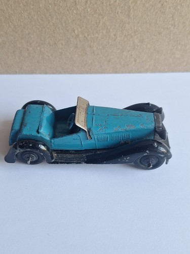 Dinky saloon car nd38 - dinky,