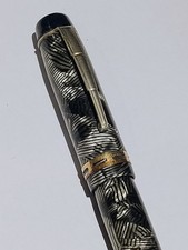 Eversharp Vintage Fountain Pen Kingswood Green Design