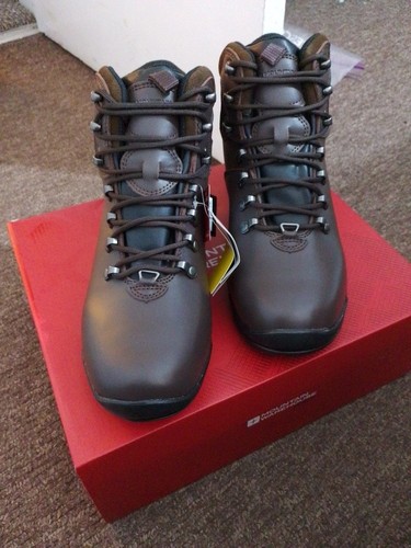 Bnwt mountain warehouse - bnwt,