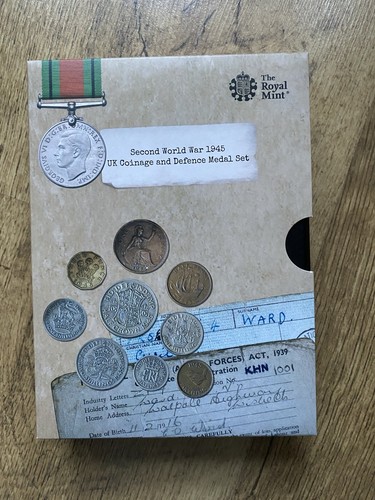 Royal mint second - mint, world