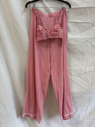 Vintage 1940s side button - side,
