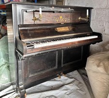 Sghiedmayer Stuttgart Piano