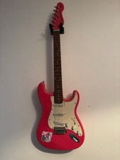 Encore Pink Stratocaster