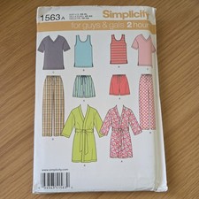 Simplicity Sewing Pattern 