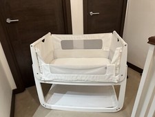 SnuzPod 4 Rocking Bedside Crib + Mattress/never used - West London