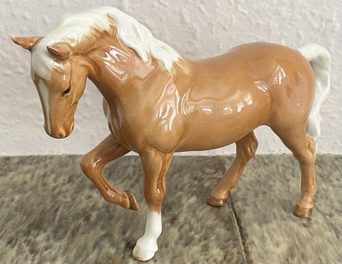 Beswick palomino stocky - beswick,