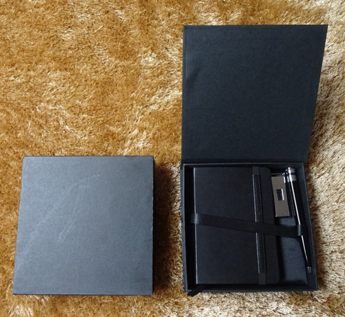 Boxed cerruti 1881 - boxed,